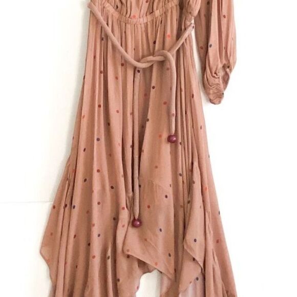 FARM Rio Beige Dots One Shoulder Dress
Size Small Midi - Picture 10 of 14